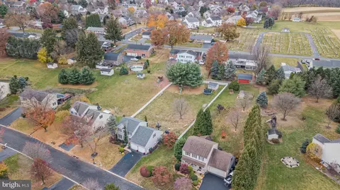 10 Foxrun Ter, Lititz, PA 17543 photo 46