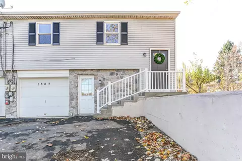 1587 N Reading, Stevens, PA 17578