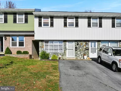 659 N Lime St, Elizabethtown, PA 17022