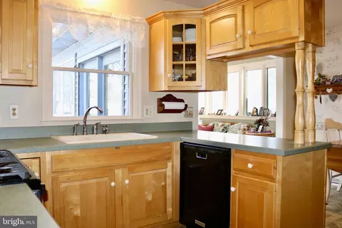 237 Skylark Rd, Lititz, PA 17543 photo 6