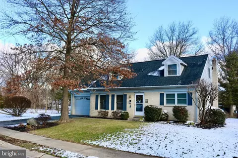 237 Skylark Rd, Lititz, PA 17543