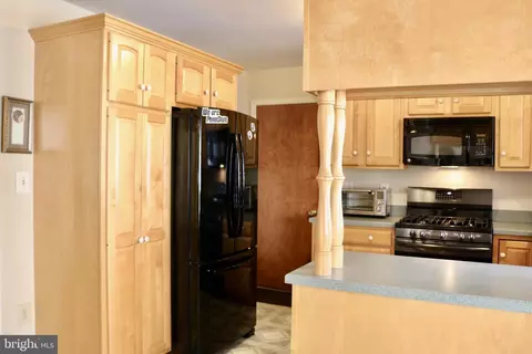 237 Skylark Rd, Lititz, PA 17543 photo 7