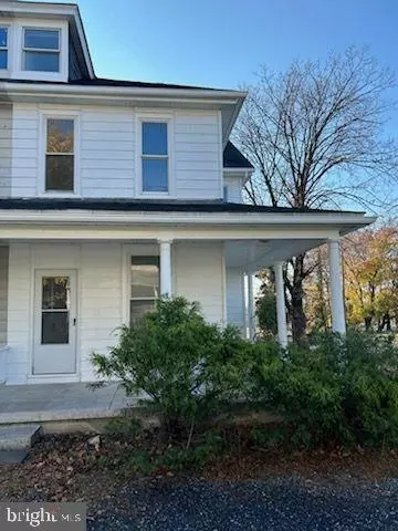 122 Heisey Ave, Elizabethtown, PA 17022
