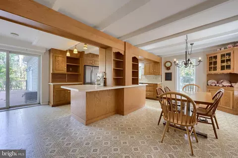 Kitchen - 925 Rabbit Hill Rd, Lititz, PA 17543 photo 1 of 4