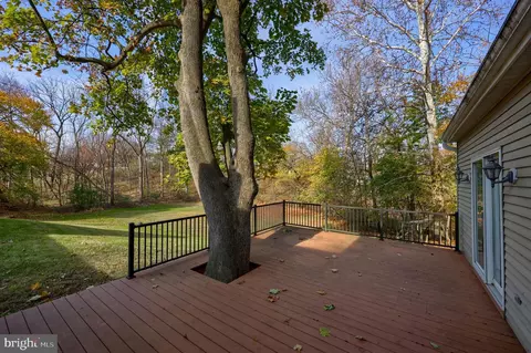 Exterior - 925 Rabbit Hill Rd, Lititz, PA 17543 photo 3 of 6