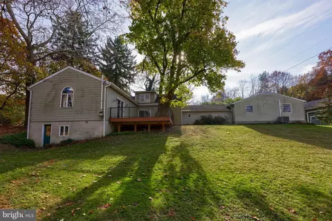 Exterior - 925 Rabbit Hill Rd, Lititz, PA 17543 photo 4 of 6