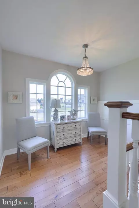 Entry Way - 921 Bent Creek Dr, Lititz, PA 17543 photo 4 of 7