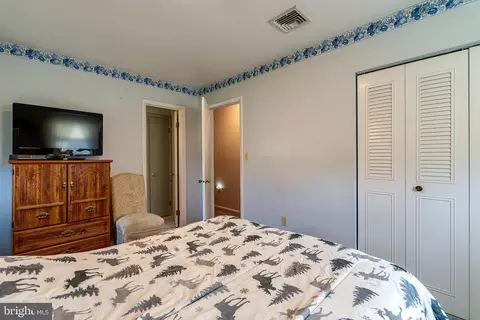 102 S Oak St, Lititz, PA 17543 photo 14