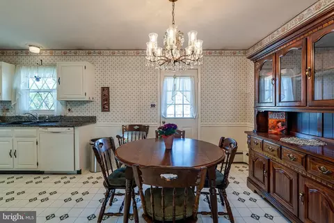 102 S Oak St, Lititz, PA 17543 photo 11