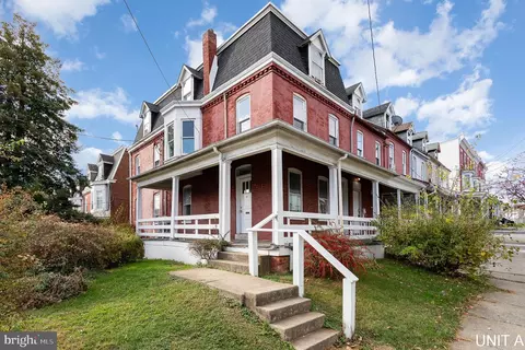 5 Dauphin St, Lancaster, PA 17602