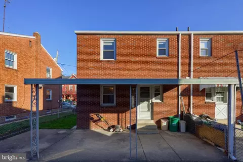 Exterior - 44 Ruby St, Lancaster, PA 17603 photo 2 of 3