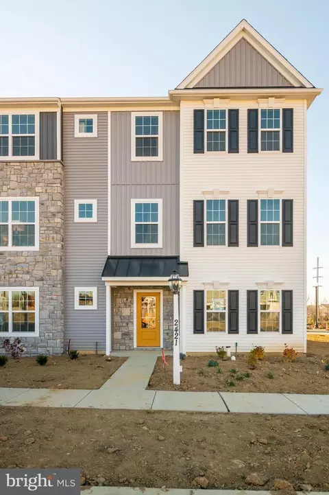 2477 Spring Water Cir #122, Lancaster, PA 17601