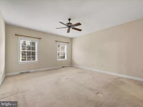 Bedroom - 610 W Orange St, Lititz, PA 17543 photo 1 of 10