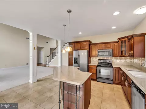 Kitchen - 610 W Orange St, Lititz, PA 17543 photo 3 of 4