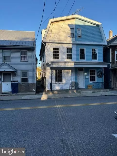 67 N Main St, Manheim, PA 17545