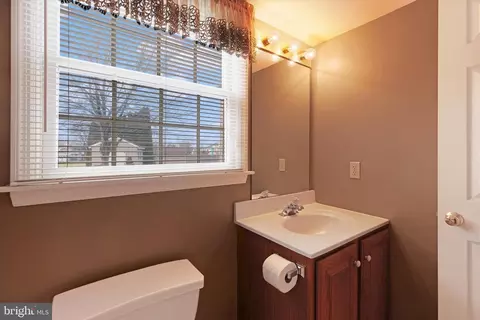 355 Partridge Dr, Lititz, PA 17543 photo 21