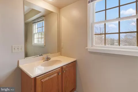 355 Partridge Dr, Lititz, PA 17543 photo 12