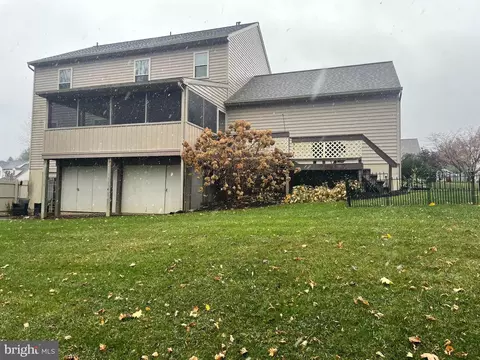 14 Santa Fe Dr, Lititz, PA 17543 photo 4
