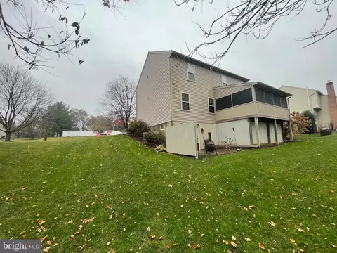 14 Santa Fe Dr, Lititz, PA 17543 photo 5