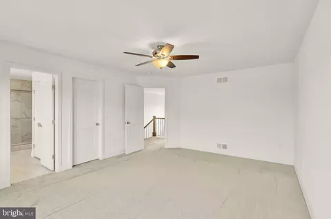 Bedroom - 446 Wagonwheel Rd, Lititz, PA 17543 photo 3 of 7