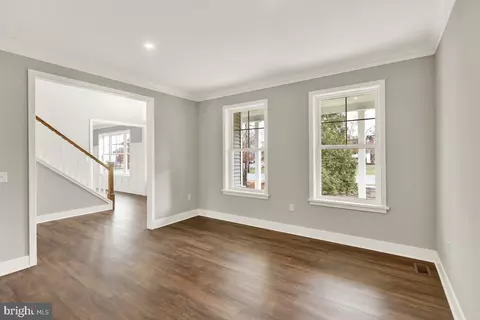 Living - 446 Wagonwheel Rd, Lititz, PA 17543 photo 6 of 7