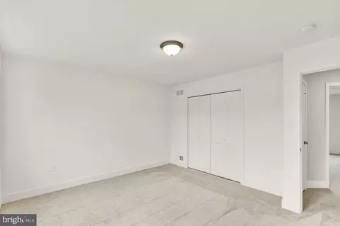 Bedroom - 446 Wagonwheel Rd, Lititz, PA 17543 photo 5 of 7