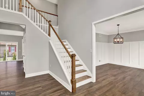 Entry Way - 446 Wagonwheel Rd, Lititz, PA 17543 photo 1 of 11