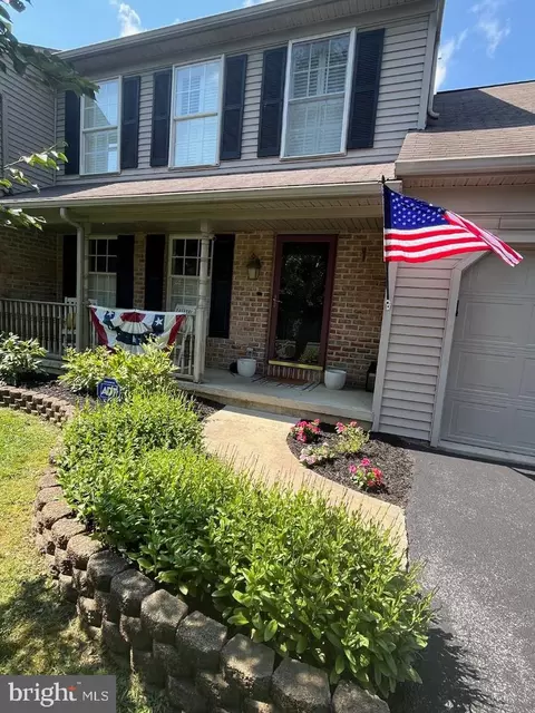 129 W 7th St, Lititz, PA 17543