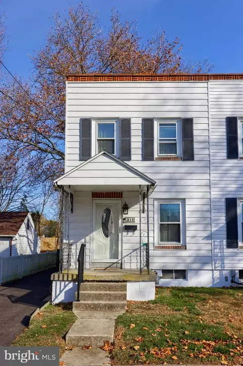 215 Noble St, Lititz, PA 17543 photo 4