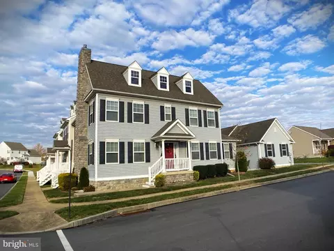 204 Heathersage Dr, Marietta, PA 17547