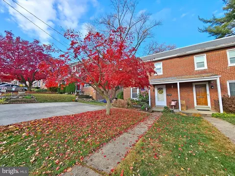 1225 High St, Lancaster, PA 17603
