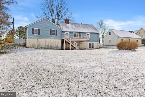 Exterior - 829 W Brubaker Valley Rd, Lititz, PA 17543 photo 9 of 9