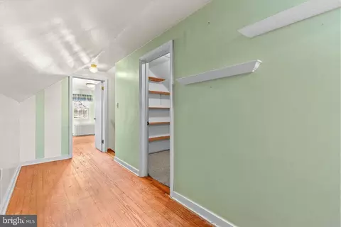 Entry Way - 829 W Brubaker Valley Rd, Lititz, PA 17543 photo 4 of 4