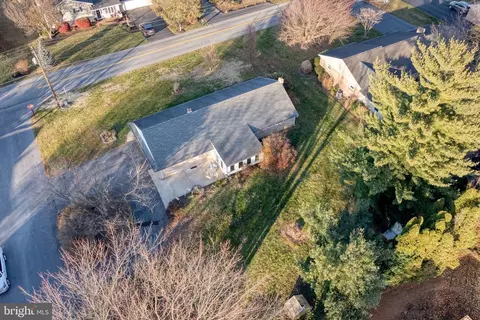 View/Area - 14 Snyder Hill Rd, Lititz, PA 17543 photo 4 of 6