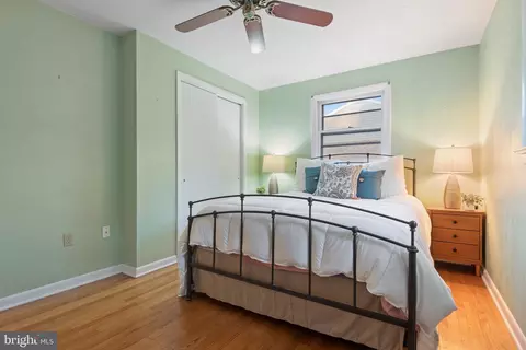 Bedroom - 14 Snyder Hill Rd, Lititz, PA 17543 photo 2 of 8