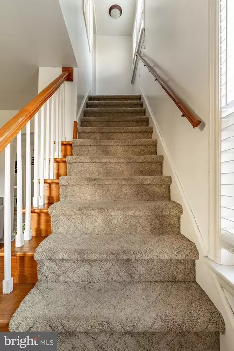 Entry Way - 211 E Lexington Rd, Lititz, PA 17543 photo 3 of 3