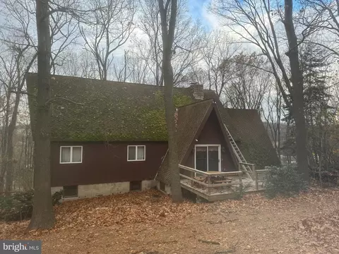 202 Bethesda Church Rd W, Holtwood, PA 17532