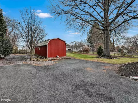 827 Pine Hill Rd, Lititz, PA 17543 photo 27