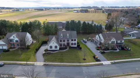 103 Hunters Xing, Lititz, PA 17543 photo 48