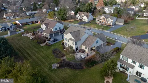 103 Hunters Xing, Lititz, PA 17543 photo 47