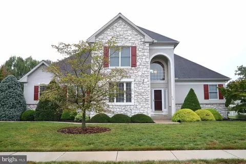 518 Florin Ave, Mount Joy, PA 17552