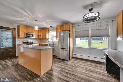 111 Snavely Mill Rd, Lititz, PA 17543 photo 9