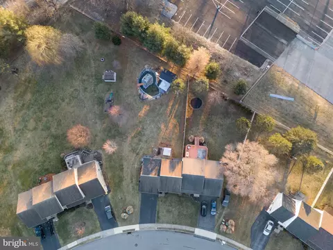 View/Area - 14 Limestone Ct, Lititz, PA 17543 photo 5 of 10