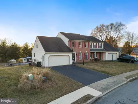 View/Area - 14 Limestone Ct, Lititz, PA 17543 photo 1 of 10