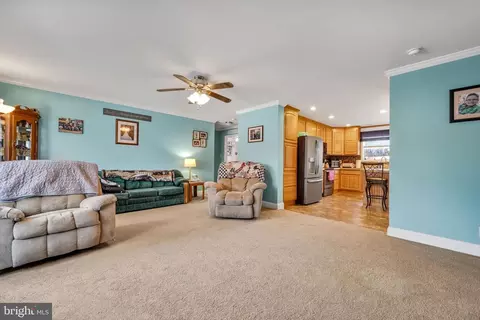 300 Speedwell Forge Rd, Lititz, PA 17543 photo 8