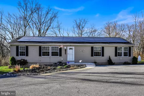 300 Speedwell Forge Rd, Lititz, PA 17543