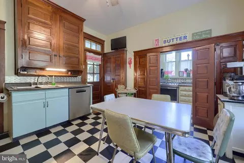 127 E Main St, Mount Joy, PA 17552 photo 18