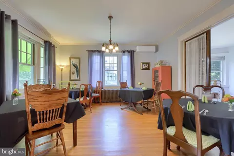 127 E Main St, Mount Joy, PA 17552 photo 13