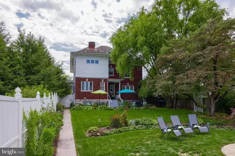 127 E Main St, Mount Joy, PA 17552 photo 46