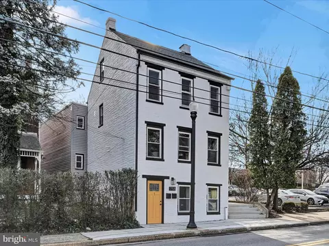 758 Manor St, Lancaster, PA 17603